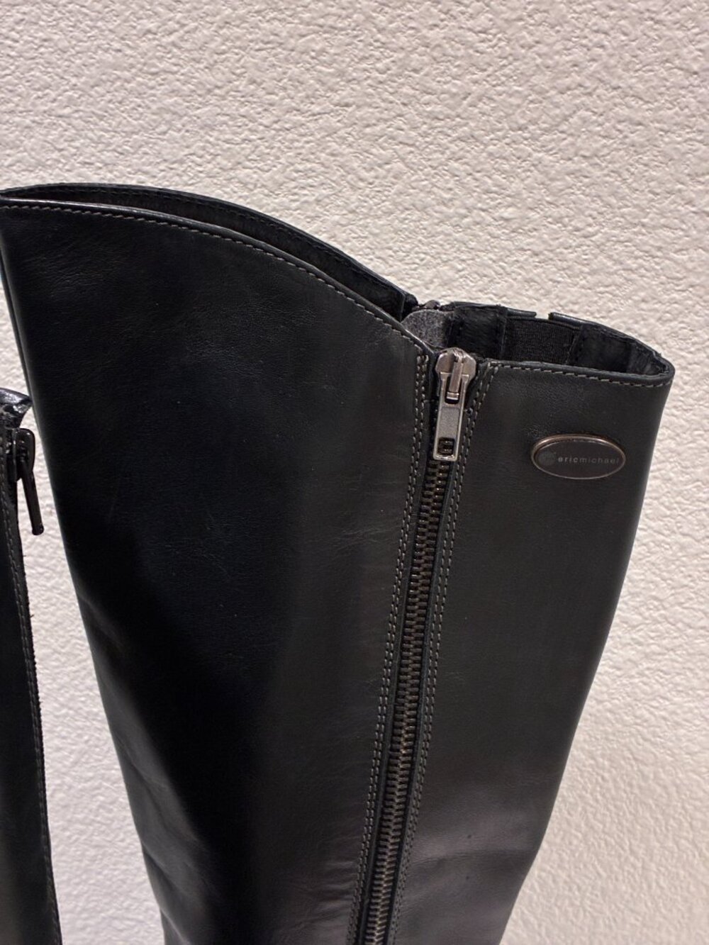 ERIC MICHAEL Black Leather Side Zip Knee High Boots Portugal Women 8.5/39 - Picture 5 of 14